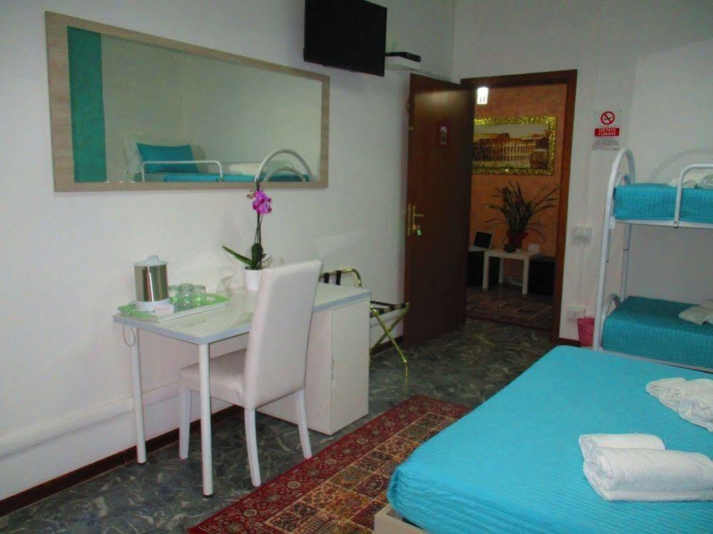 Maxim Rooms Roma Exterior foto
